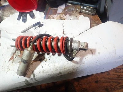 Amortiguador trasero/amortiguador trasero Honda CR 250 1982 Foto 1 de 4