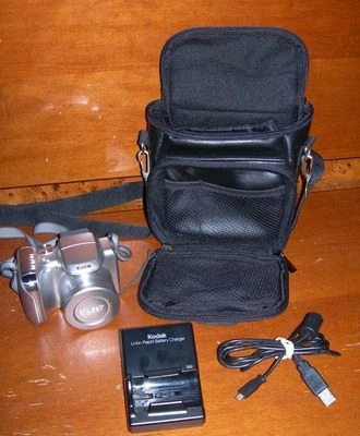 Kodak Easyshare (Z612) Ultra Zoom Digital Camera-View Finder LCD AC Bundle-PARTS - Image 1 of 4