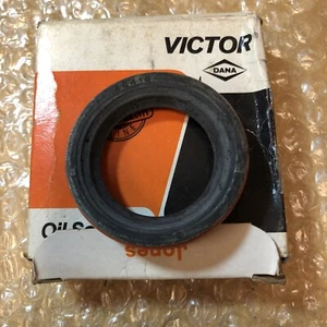 Victor 46410 Transfer Shaft Input Shaft Seal , Equivalent To CR 13571 , J8125199 - Picture 1 of 4