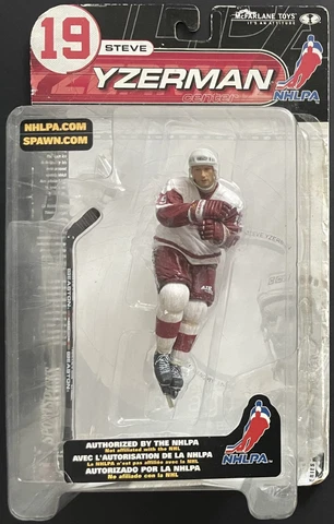 Steve Yzerman McFarlane NHLPA NHL Hockey Figurine Action Figure Toy NOS Cover