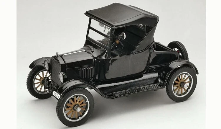 Sun Star 1/24 Scala 1862 - 1925 Ford Model T Roadster Pickup Chiuso - Nero. - Immagine 1 di 2