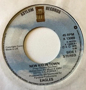 Eagles - New Kid In Town    7" Single  Vinyl  Asylum Records UK - Bild 1 von 3