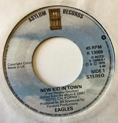 Eagles - New Kid In Town    7" Single  Vinyl  Asylum Records UK - Bild 1 von 3