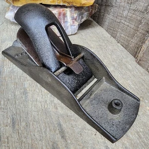 Vintage American Boy Small Cast Iron Block Plane Woodworking Tool 6 1/2 Inch - Picture 1 of 4