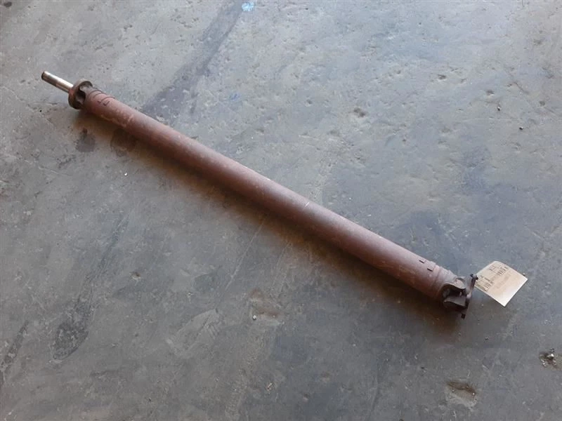 Rear Drive Shaft 117.7" Wb 98-11 LINCOLN & TOWN CAR 5W1Z4602A - Image 1 of 4