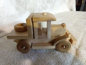 Holzspielzeug Handarbeit Ahorn - Bild 1 von 2