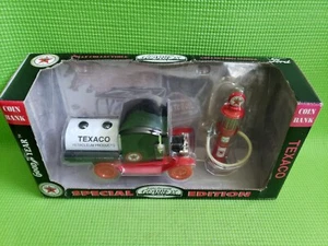NEW 1999 Gearbox TEXACO 1912 Ford Model T Oil Tanker & Wayne Gas Pump Coin Bank - Picture 1 of 5