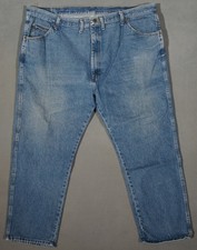 VD03417 **WRANGLER** CLASSIC, STRAIGHT LEGRELAXED JEANS 46X30 (msr 45"x29")