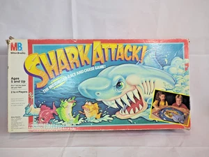 Juego de mesa motorizado Milton Bradley Shark Attack 1988 vintage ¡completo funcionando! - Imagen 1 de 9