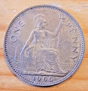1966 Queen Elizabeth II One Penny 1d coin - Good F. - Picture 1 of 2