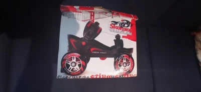 Neuw. Skorpion Quadline Urban Skates 35-39, + Knieschützer & Handgelenksschoner - Bild 1 von 4