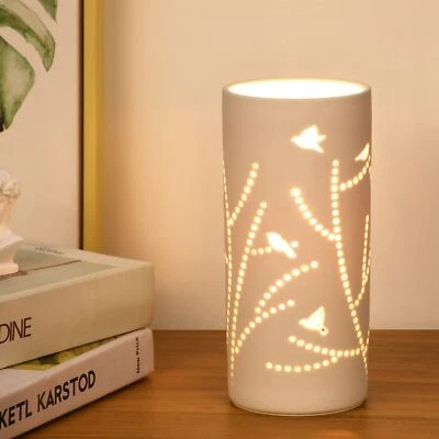 Lámpara de mesa pequeña Dana para sala de estar como lámpara de mesita de noche para dormitorio moderna... Foto 1 de 4