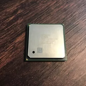 Intel SL69Z P4 1.7 GHz Celeron Processor 128/400/1.75V Socket 478 CPU - Picture 1 of 2