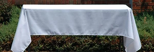60" x 102" RECTANGLE POLYESTER TABLECLOTH - CUT & SEWN IN USA - MACHINE WASHABLE - Picture 1 of 9
