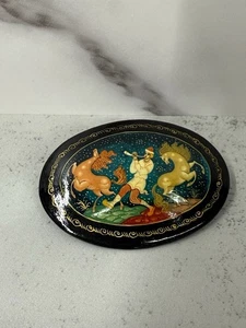 Vintage Russische Lack Kunst Plakette Palekh Stil Handbemalt Volksszene Pferde - Bild 1 von 4