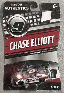 2024 Chase Elliott #9 UniFirst Camaro HMS 40th Anniversary 1:64 Lionel Wave 4 - Bild 1 von 8