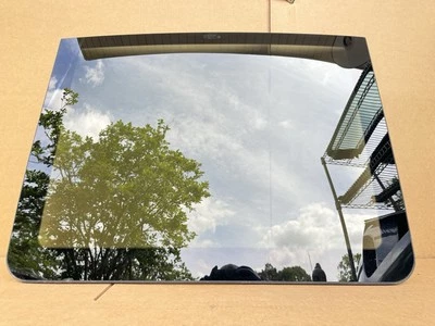 2004 - 2010 BMW X3 Front Upper Panoramic Sunroof Window Glass Panel OEM - Image 1 of 4