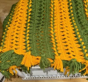 Orange & Green  Afghan / Blanket 80”X 55”  RARE Vintage  Groovy 60s 70s - Picture 1 of 1