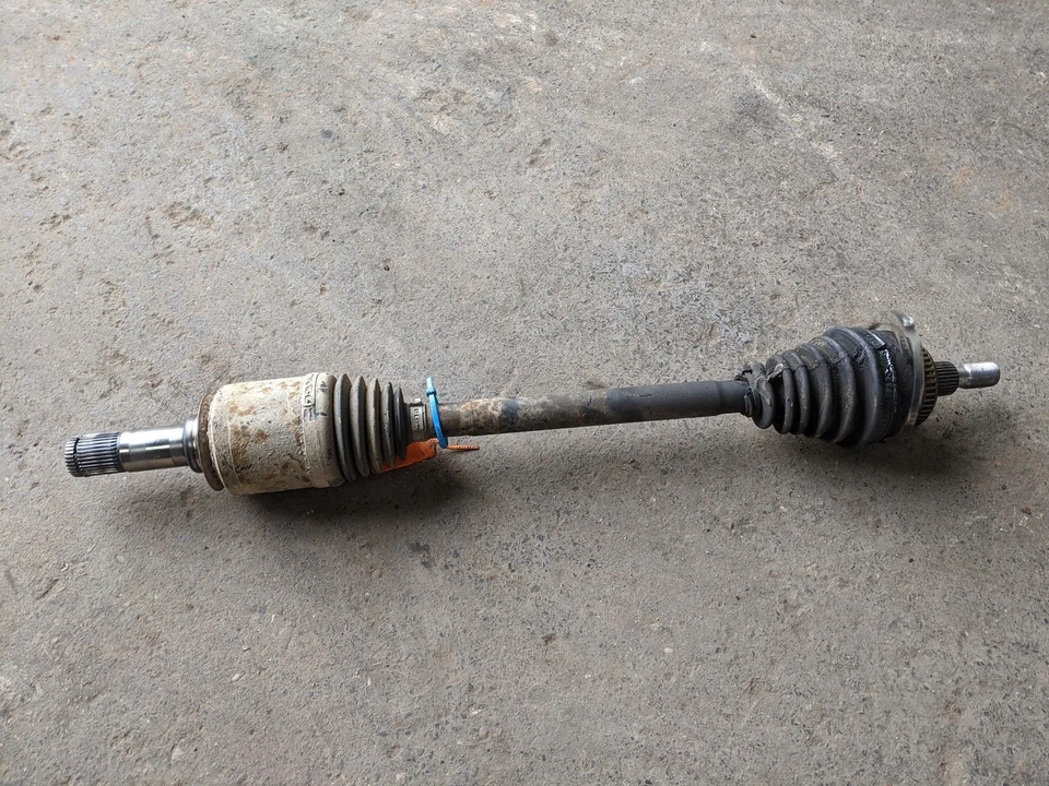 MERCEDES ML 270 2005 LEFT REAR DRIVE SHAFT - Image 1 of 3