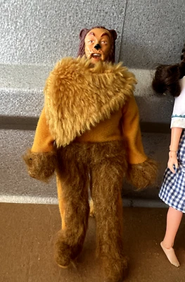 Figura de acción de colección Wizard Oz muñeca 1972 juguete León cobarde Foto 1 de 2