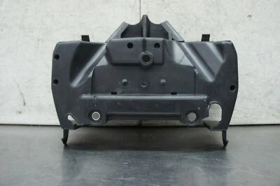 391 G KTM DUKE RC390 RC 390 2015 OEM BANDEJA DE BATERÍA TRASERA INTERIOR PLÁSTICO Foto 1 de 4