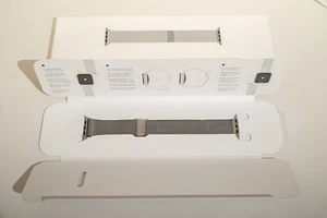 Apple Watch 44mm Stainless Steel Milanese Loop MTU62AM/A - Zdjęcie 1 z 2