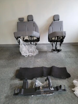 Toyota Sienna 2022 tercera fila asientos ¡Nuevo! Foto 1 de 4