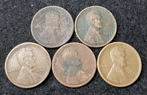 Lote de cuatro monedas #46 centavos de trigo - fechas difíciles de leer envío gratuito - Imagen 1 de 2