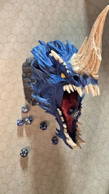 Blue Dragon Head Dice Tower - Dungeons & Dragons - Pathfinder - Fantasía RPG Foto 1 de 4