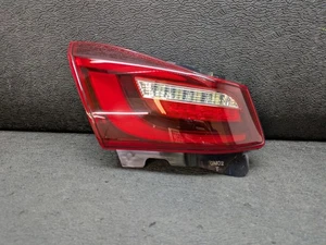 OEM 2015 2016 2017 2018 2019 INFINITI Q70 LUZ TRASERA IZQUIERDA LADO DEL CONDUCTOR INTERIOR LED - Imagen 1 de 22