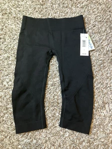 MTA Sport Capri Pants Womens Small Black Gym Yoga Run Stretch Fast Dri Leggings - Picture 1 of 9