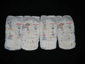 4 sample Huggies + plus little movers Disposable Diapers Size 7 over 41 Lb + Lbs - Picture 1 of 4