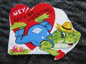 Vintage unbenutzte VALENTINSKARTE ANTHROPOMORPHER STIERFROSCH "LET'S BE VALENTINES" - Bild 1 von 3