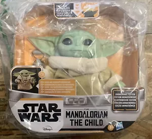 Star Wars Mandalorian Das Kind Baby Yoda animatronisches Spielzeug Disney Hasbro IN DER HAND - Bild 1 von 3