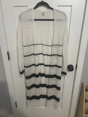 Cárdigan plumero largo tejido mediano Chico's talla 1 negro blanco a rayas mezcla de lino Foto 1 de 3