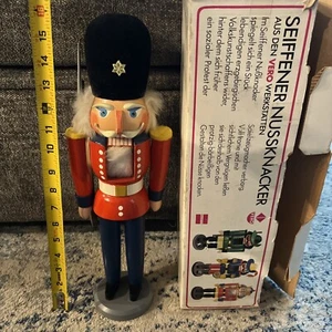 Erzgebirge Nutcracker Danish Guard Wachsoldat Seiffener Made In Germany 16" - Picture 1 of 23
