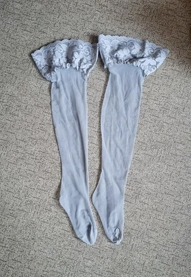 NEU♡seidige,halterlose Strümpfe♡mit Spitzenrand♡grau - Bild 1 von 2