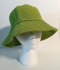 Etwas Besonderes LA Fischerhut gehäkelt Cloche mit Schleife limettengrün - Bild 1 von 7