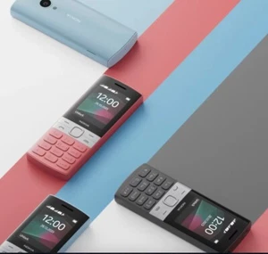 Nokia 150 2023 Dual SIM 2.4" 2G GSM 900 / 1800 0.3MP FM radio Keyboard Phone - Afbeelding 1 van 18