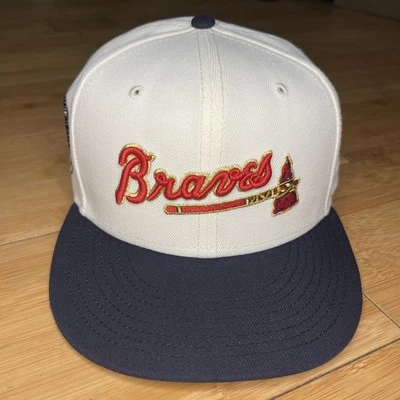 New Era 59FIFTY Atlanta Braves 1995 WS Script Tomahawk w/PIN 7 3/4 Hat Club Rare - Image 1 of 4