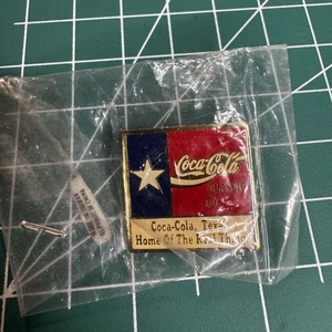 Coca-Cola Classic Texas. Pin de solapa Home of The Real Thing - TX Flag Texas Coke - Imagen 1 de 5