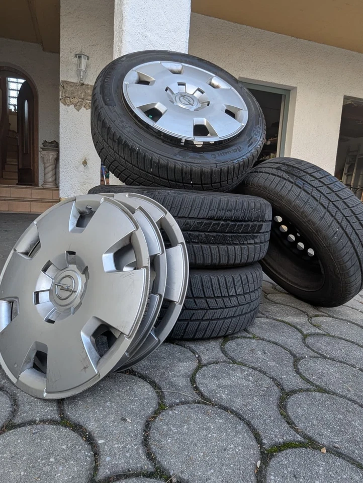 neuwertige Winterreifen auf Stahlfelgen Barum Polaris 5        205-55-R16        - Bild 1 von 4