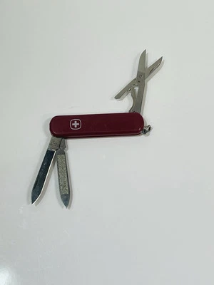 NAVAJA SUIZA - WENGER DELEMONT - HECHA EN SUIZA - INOXIDABLE - 3 HERRAMIENTAS 2,5" Foto 1 de 4