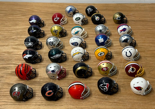 Riddell Mini NFL Football Helmets 32 Teams 1.5