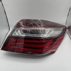 Luz trasera lateral del pasajero Honda Accord 2016-2017 lámparas exterior lado derecho trasero - Imagen 1 de 5