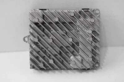 2018-2020 宝马 F80 F82 F32 M3 M4 LCI 右灯上盖模块 DRL 90110334 D1 — 第 1/4 张图片