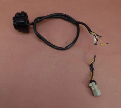 2000-2011 Harley Davidson Heritage Softail FLSTC Left Turn Signal Horn Switches - Image 1 of 4