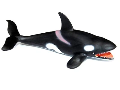 Detailed Hand Painted Realistic LARGE 6" Killer Whale PVC Plastic Figure - Image 1 of 2