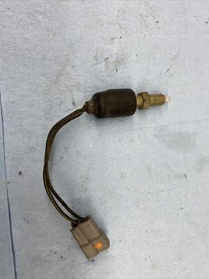 1997 97 SKI-DOO SKIDOO SUMMIT MXZ 500 Brake light switch good — 第 1/2 张图片