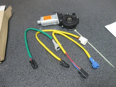 ACI 88367 Right Front/Rear Power Window Motor for Select Chevrolet Toyota Models - Image 1 of 2